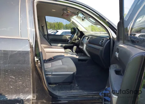 2020 Toyota Tundra Crewmax Sr5/Crewmax Trd Pro z USA, uszkodzony, nr VIN 5TFDY5F12LX910560